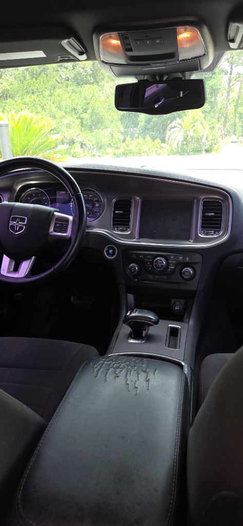 2013 Dodge Charger - $3,700