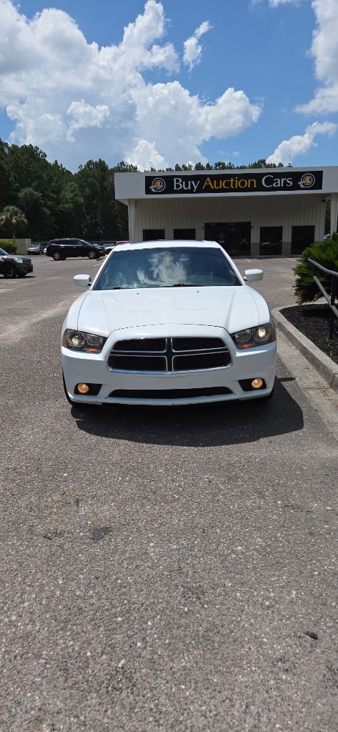 2013 Dodge Charger - $3,700
