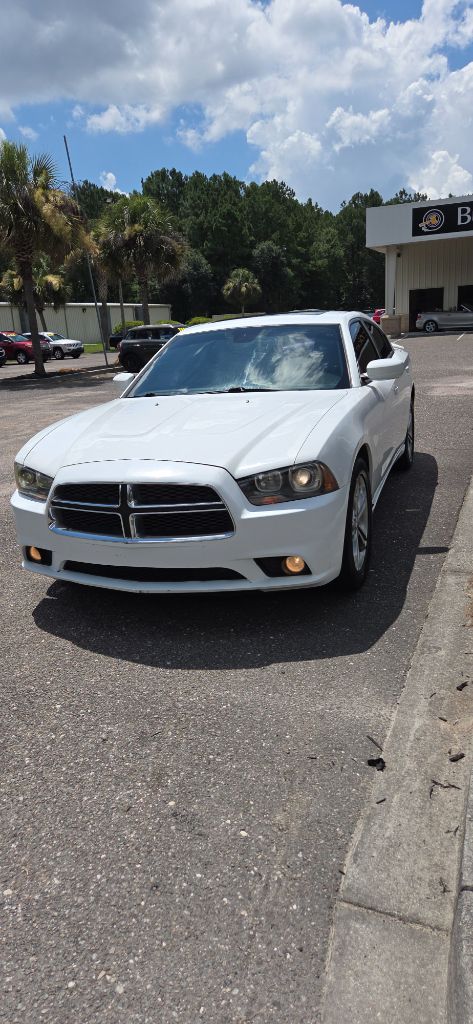 2013 Dodge Charger - $3,700