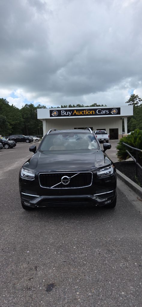 2017 Volvo XC90 - $9,500