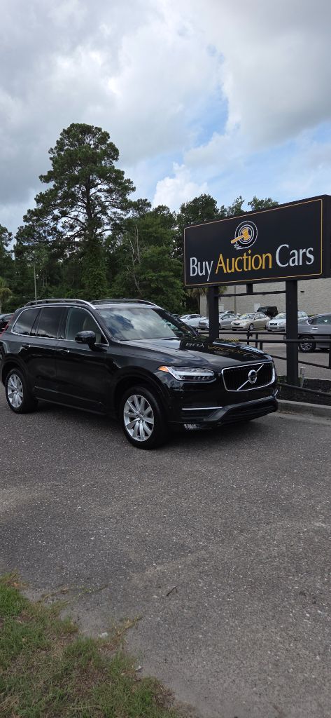 2017 Volvo XC90 - $9,500