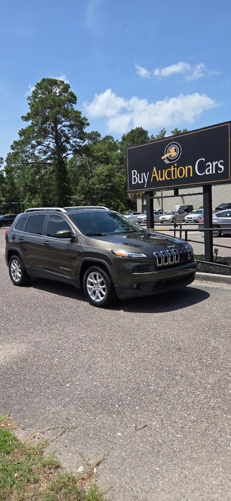 2015 Jeep Cherokee - $4,700
