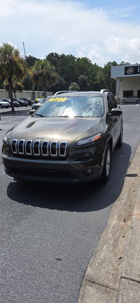 2015 Jeep Cherokee - $4,700