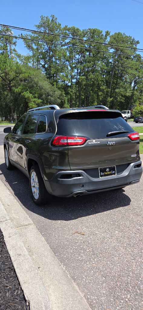 2015 Jeep Cherokee - $4,700