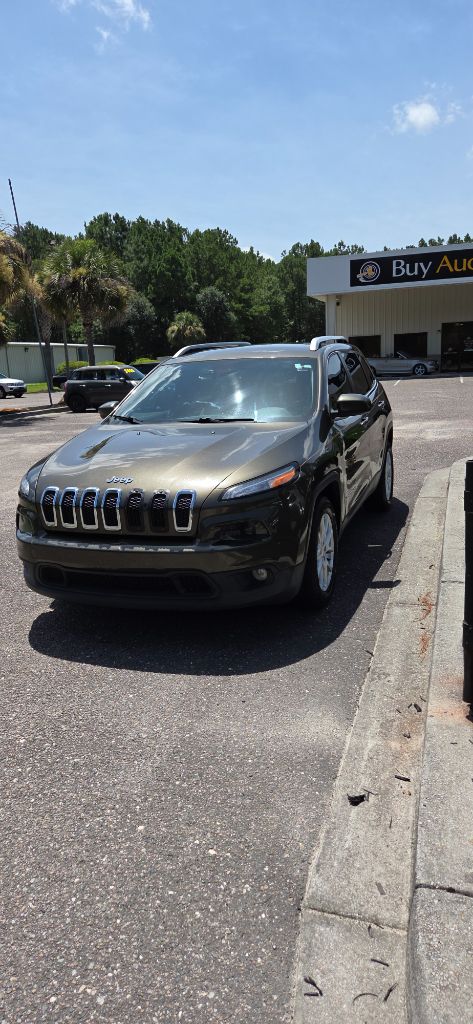 2015 Jeep Cherokee - $4,700
