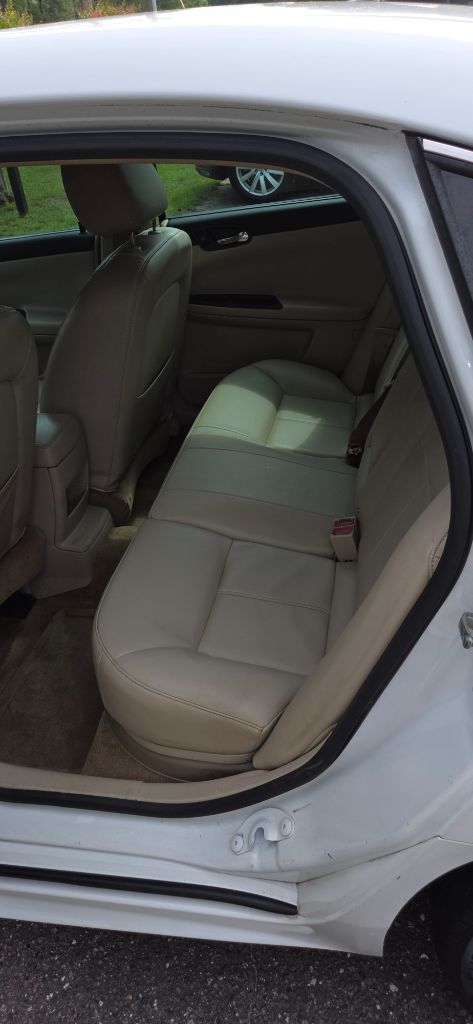 2011 Chevrolet Impala - $2,500