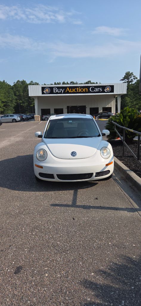 2009 Volkswagen Beetle - $2,900
