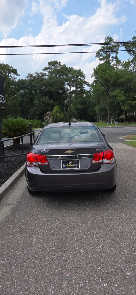 2011 Chevrolet Cruze - $1,900
