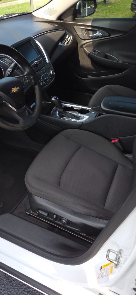 2018 Chevrolet Malibu - $4,800