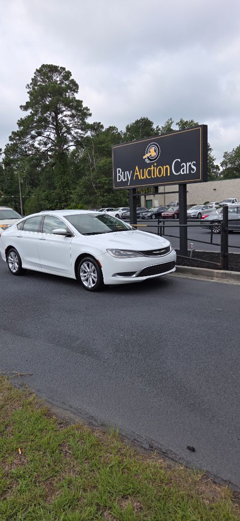 2015 Chrysler 200