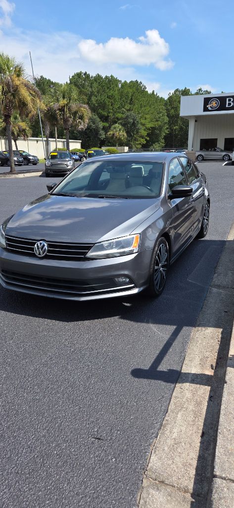 2016 Volkswagen Jetta - $3,900