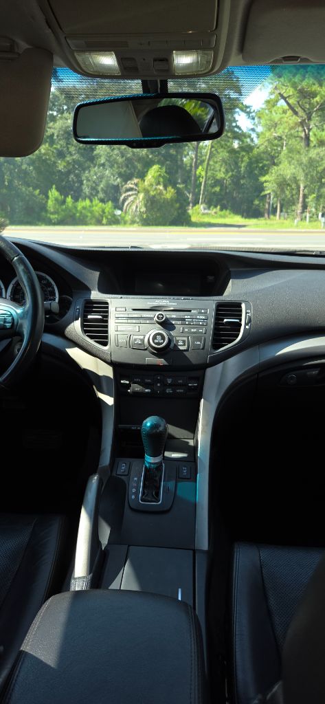 2010 Acura TSX - $3,200