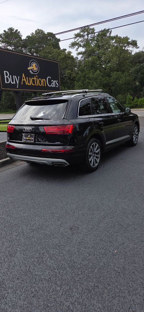 2017 Audi Q7 - $8,500