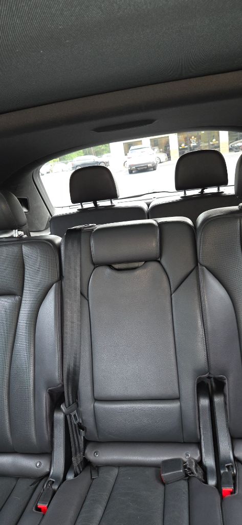 2017 Audi Q7 - $8,500