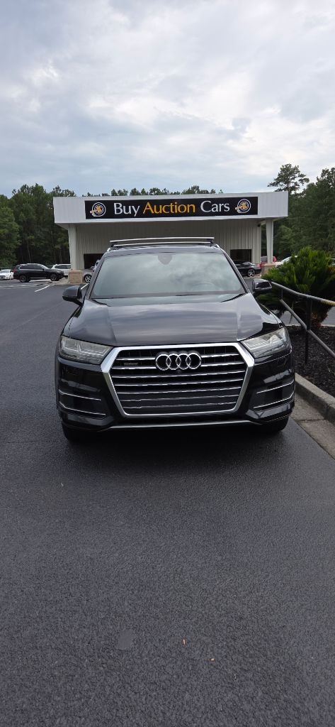 2017 Audi Q7 - $8,500