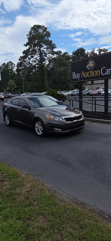 2013 Kia Optima - $3,800