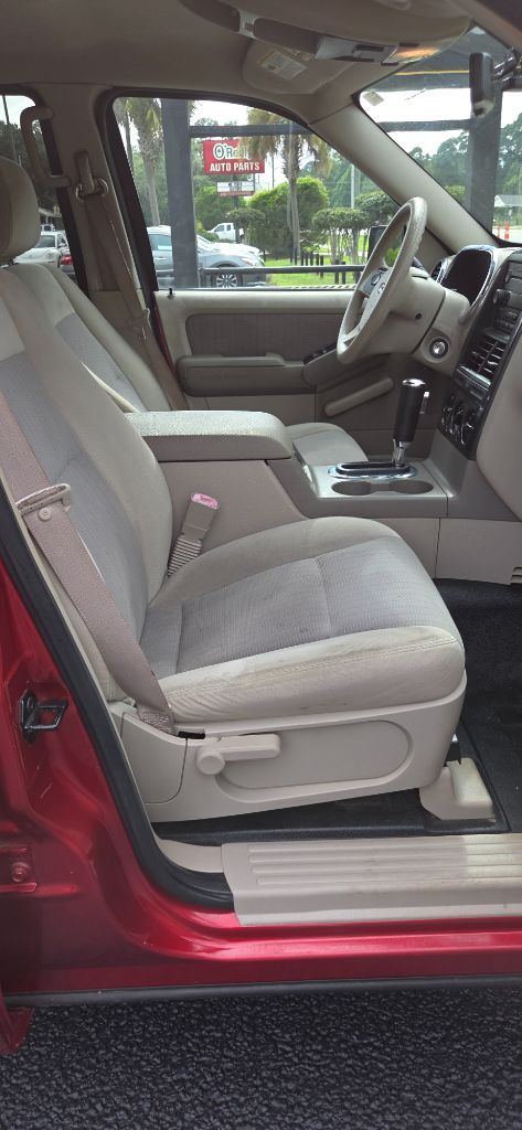 2007 Ford Explorer - $2,400