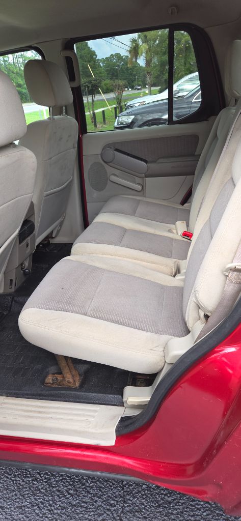 2007 Ford Explorer - $2,400
