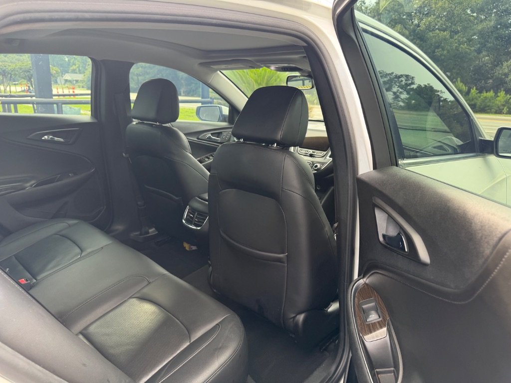 2016 Chevrolet Malibu - $4,900