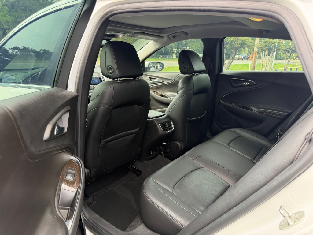 2016 Chevrolet Malibu - $4,900