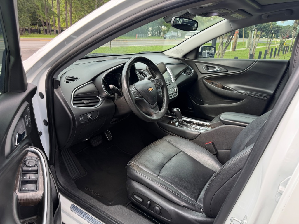 2016 Chevrolet Malibu - $4,900