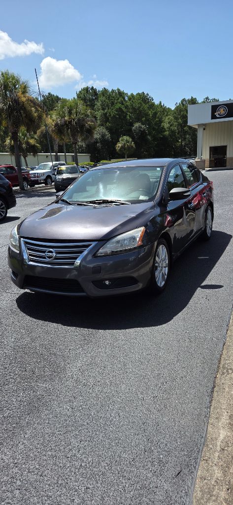 2013 Nissan Sentra - $1,900