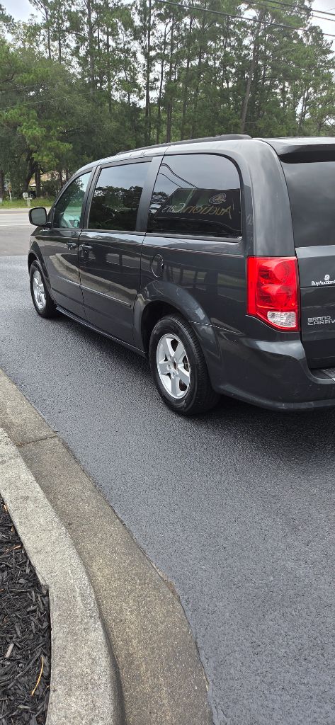 2012 Dodge Grand Caravan - $2,800