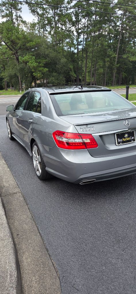 2010 Mercedes-Benz E-Class - $3,500