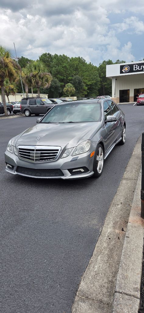 2010 Mercedes-Benz E-Class - $3,500
