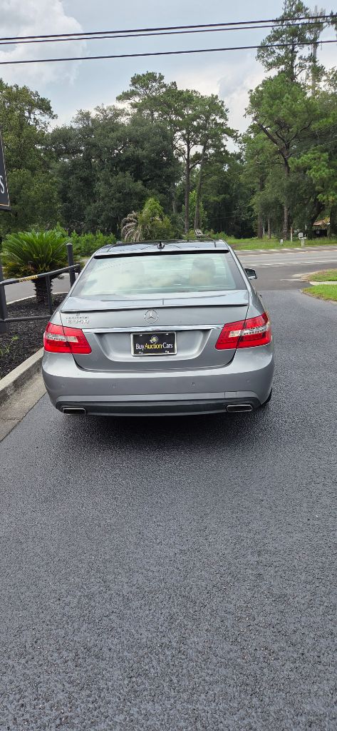 2010 Mercedes-Benz E-Class - $3,500