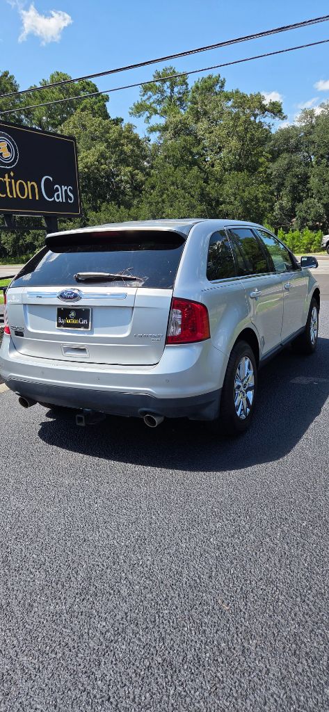 2013 Ford Edge - $2,800