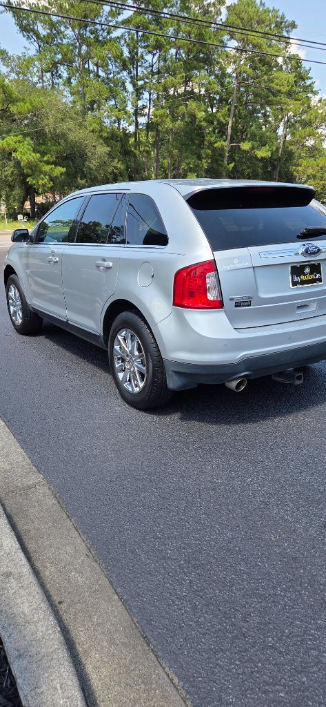 2013 Ford Edge - $2,800