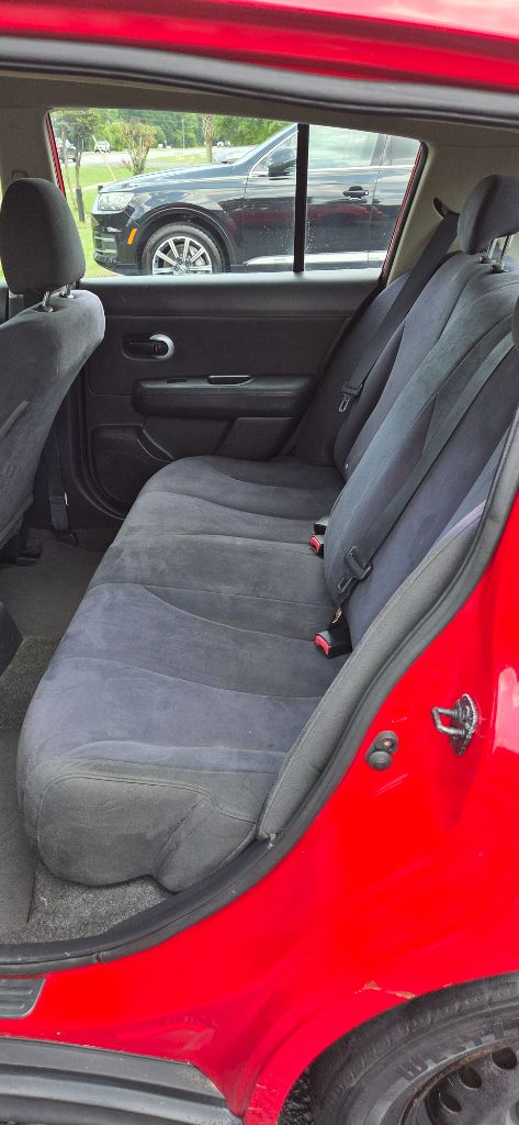 2009 Nissan Versa - $2,500