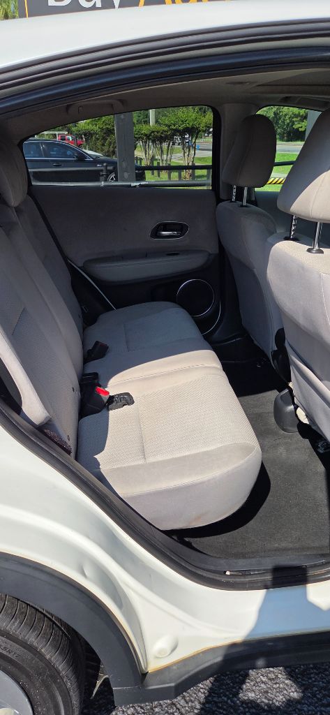 2016 Honda HR-V - $4,900