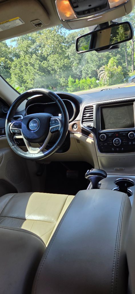2014 Jeep Cherokee - $4,900
