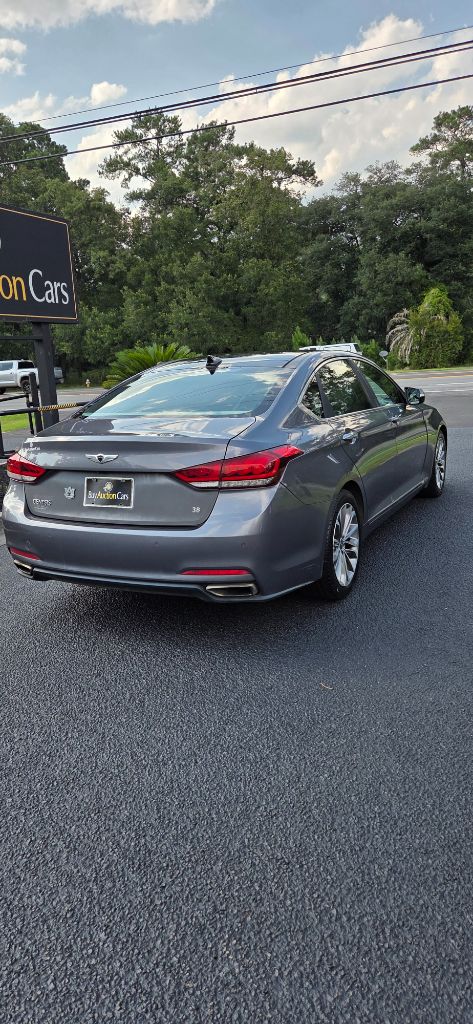 2015 Hyundai Genesis - $1,700