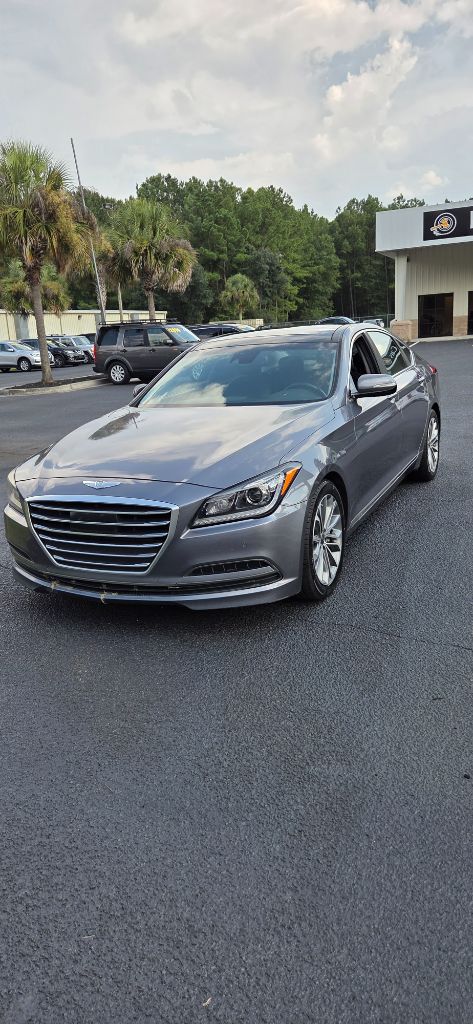 2015 Hyundai Genesis - $1,700