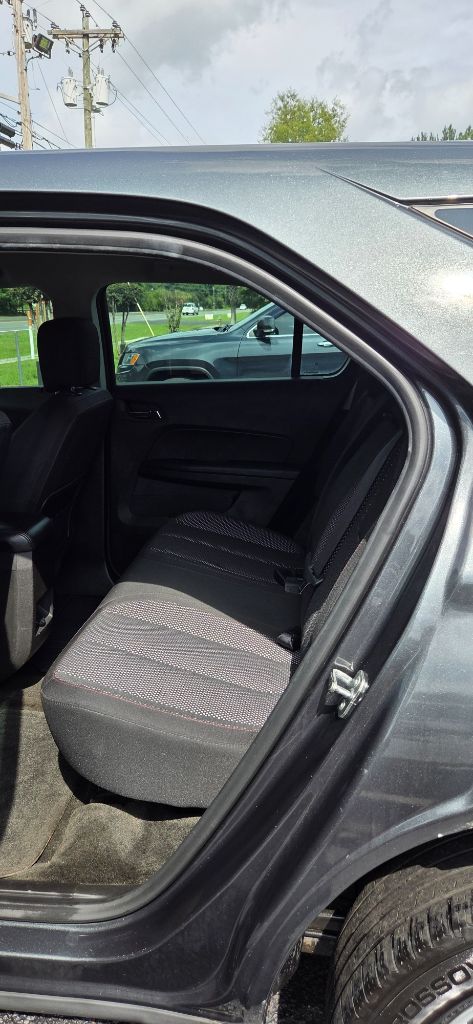 2017 Chevrolet Equinox - $3,900