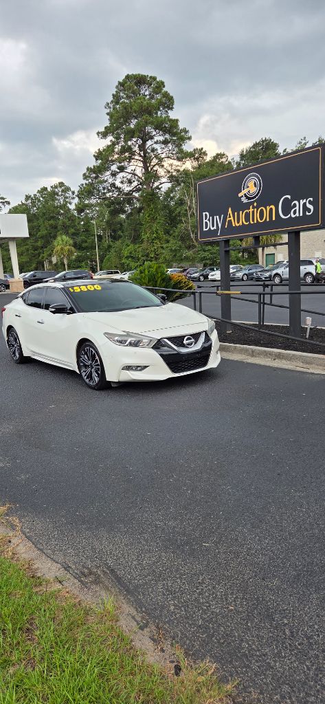 2017 Nissan Maxima - $5,800