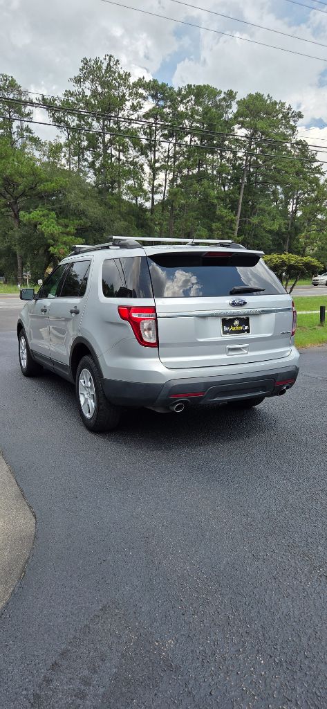 2014 Ford Explorer - $3,300