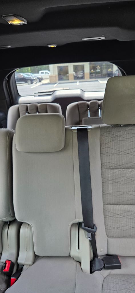 2014 Ford Explorer - $3,300