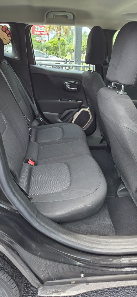2015 Jeep Renegade - $3,900