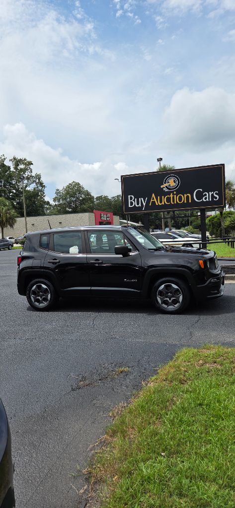 2015 Jeep Renegade - $3,900