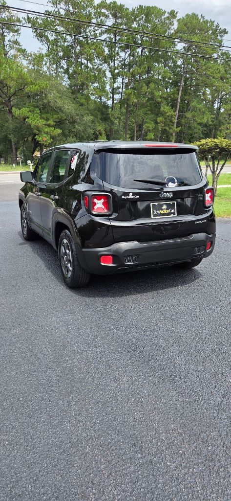 2015 Jeep Renegade - $3,900