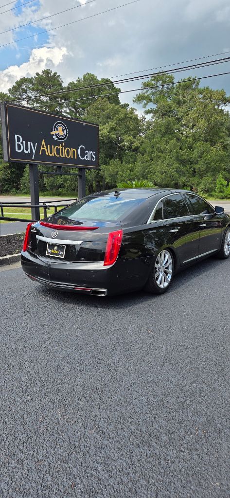 2013 Cadillac XTS - $3,700