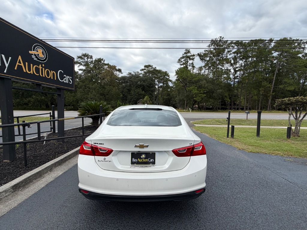 2017 Chevrolet Malibu - $4,900