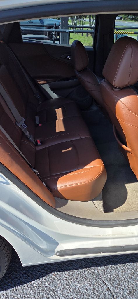 2017 Chevrolet Malibu - $4,900