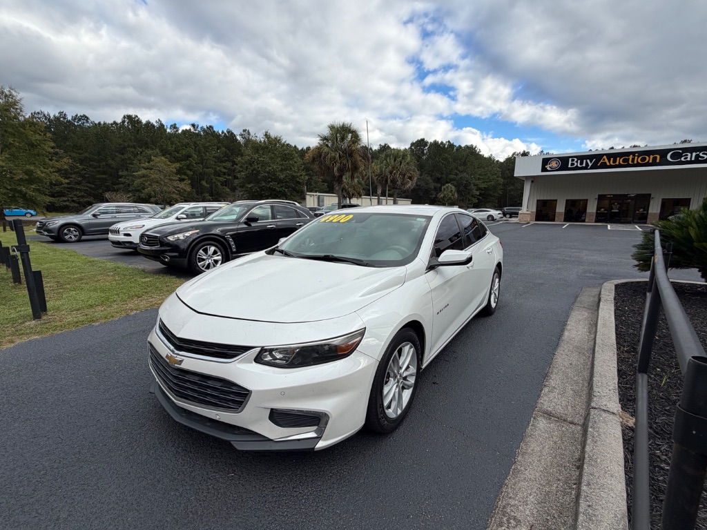 2017 Chevrolet Malibu - $4,900