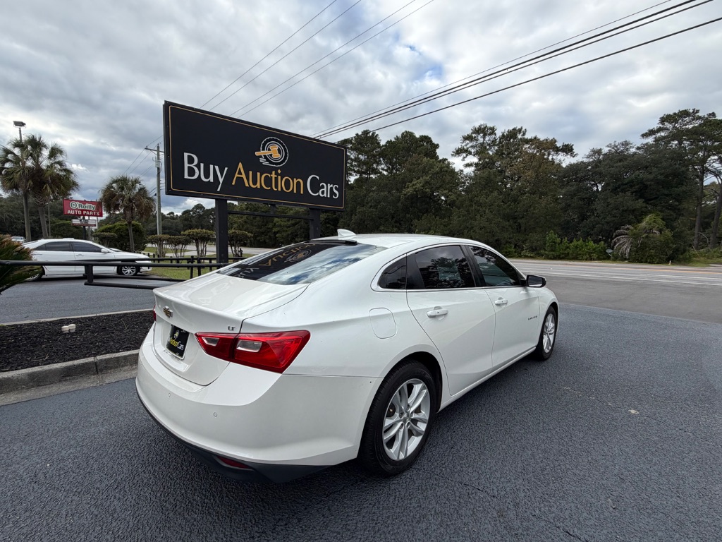 2017 Chevrolet Malibu - $4,900