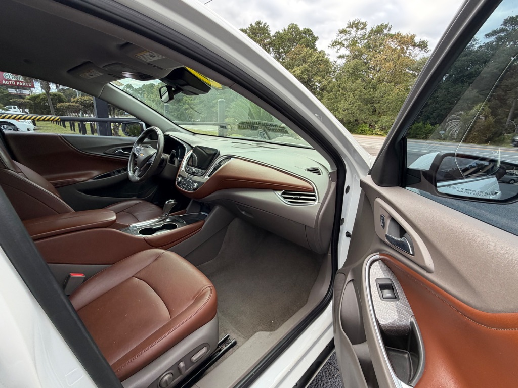 2017 Chevrolet Malibu - $4,900
